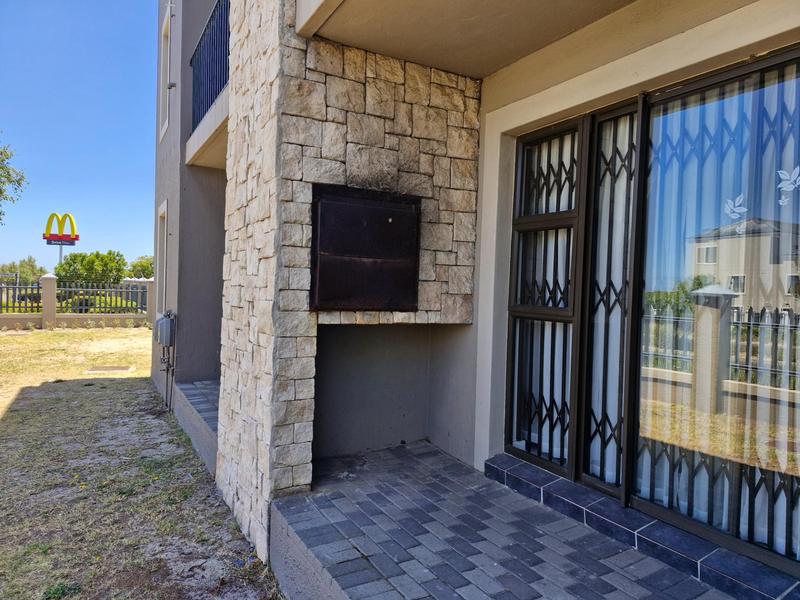 2 Bedroom Property for Sale in Burgundy Estate Western Cape